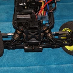 RC front differential adjustment